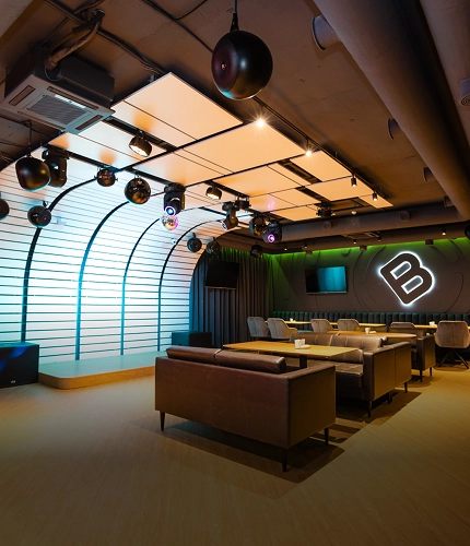 Karaoke club